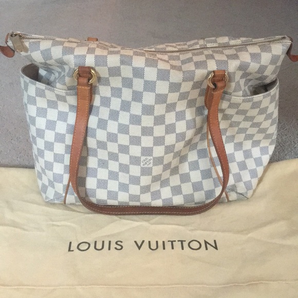 Louis Vuitton Handbags - Louis Vuitton Totally GM Demier Azur
